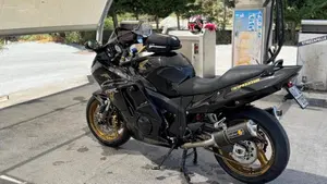 Honda CBR 1100 XX Superblackbird (1996 - 98)  (14)