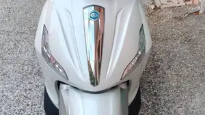 Piaggio Beverly 300 i.e. ABS-ASR (2016 - 20) 