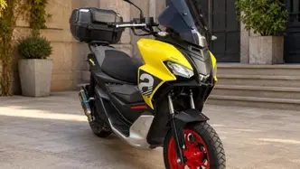 Aprilia SR GT 200 Sport (2025 - 26) usata