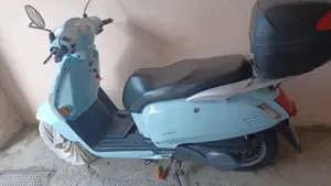 Kymco Like 200i LX (2009 - 16)  (2)