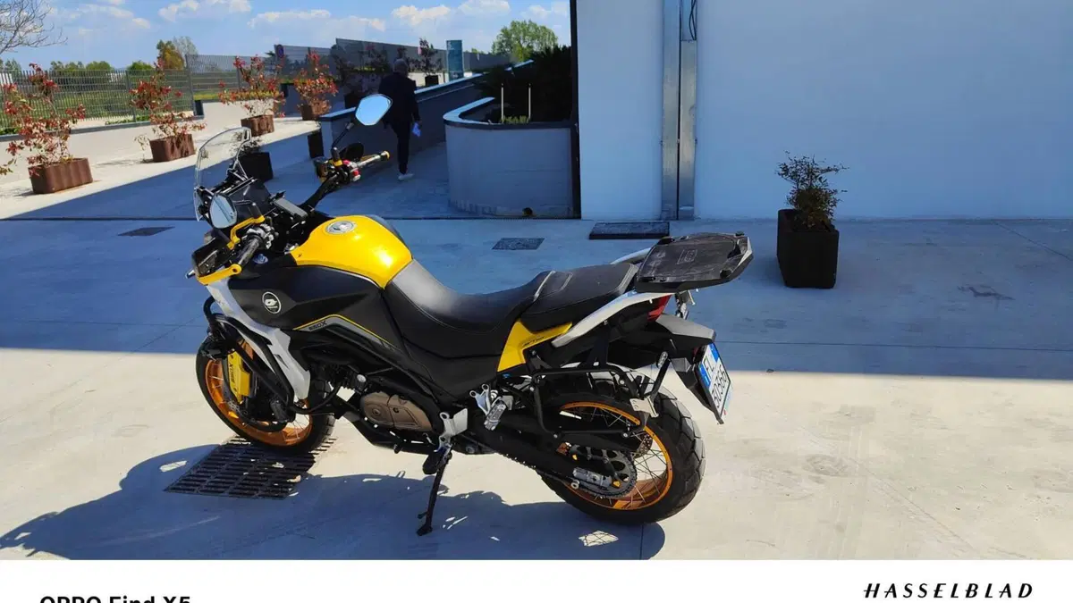 QJ Motor SVT 650 X (2024) 