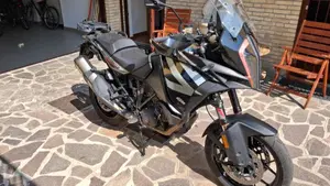 KTM 1290 Super Adventure S (2017 - 20)  (3)