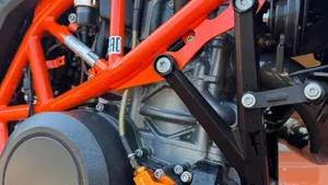KTM 690 SMC R (2021 - 22)  (3)