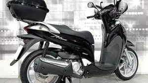 Honda SH 300 i (2006 - 10)  (8)