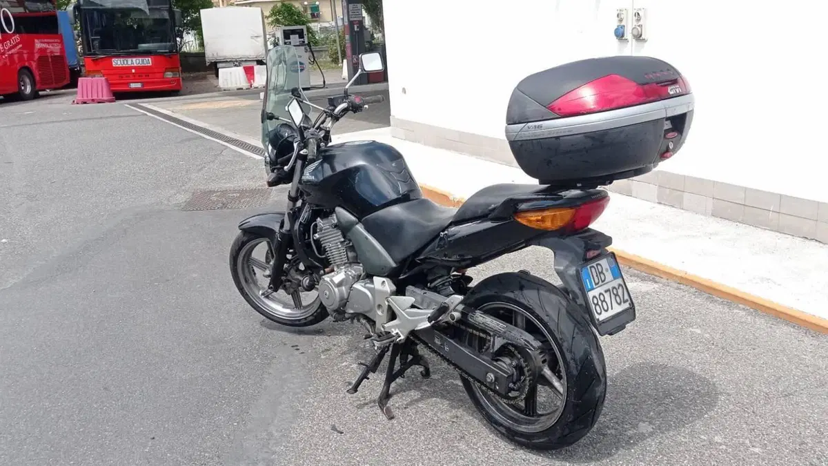 Honda CBF 500  (3)