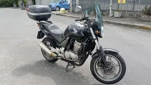 Honda CBF 500  (5)