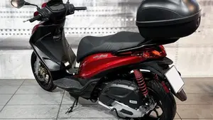 Piaggio Medley 125 ABS (2021 - 24)  (2)