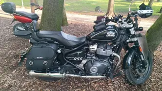 Royal Enfield Super Meteor 650 (2023 - 26) usata