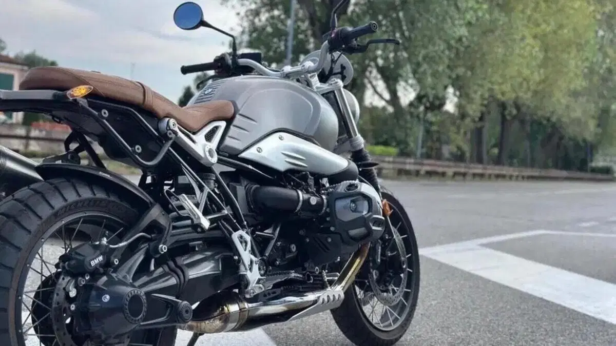 Bmw R nineT 1200 Scrambler (2016 - 20)  (3)