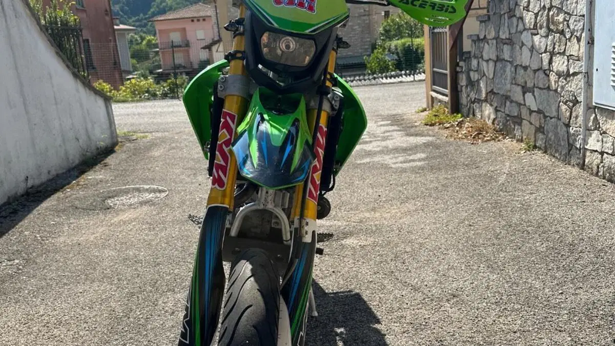 HM CRM F125 X Derapage 4t  (4)