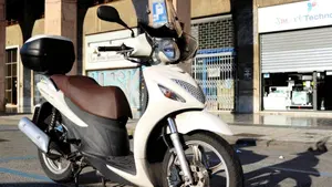 Suzuki SIXteen 150 (2007 - 14) 