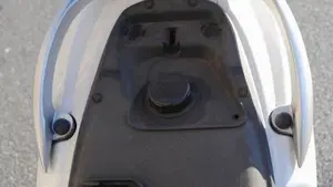 Suzuki SIXteen 150 (2007 - 14)  (13)