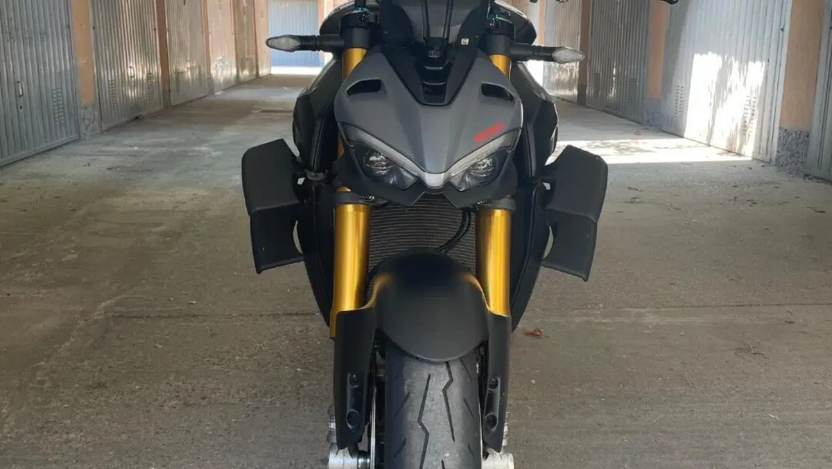 Ducati Streetfighter V4 S (2023 - 24)  (3)