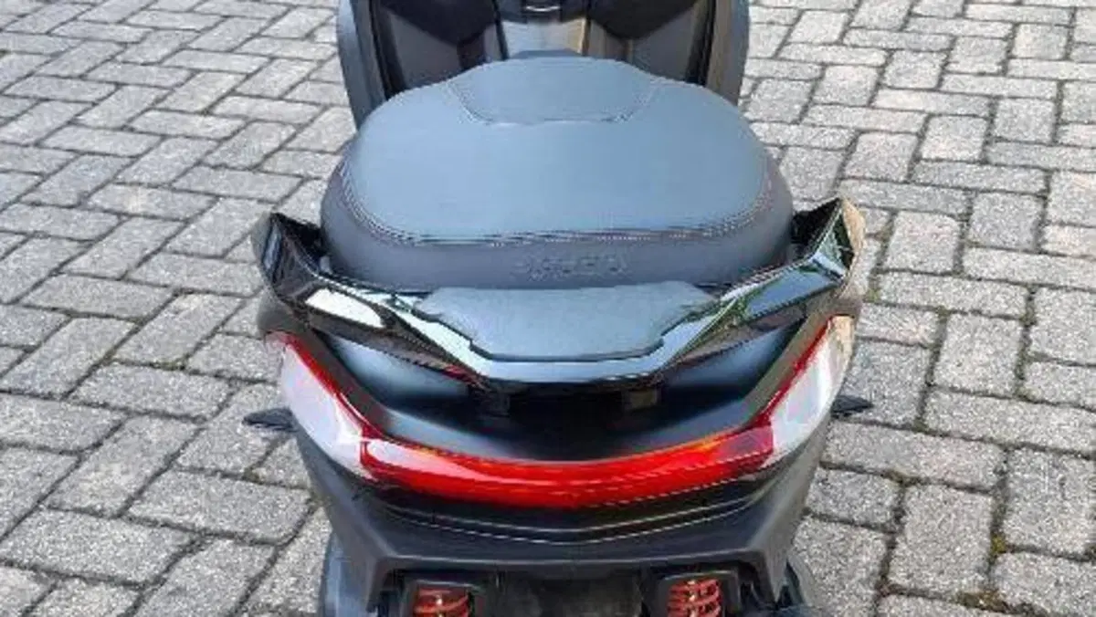 Piaggio MP3 400 Sport ABS Hpe (2023 - 24)  (6)