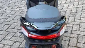 Piaggio MP3 400 Sport ABS Hpe (2023 - 24)  (6)