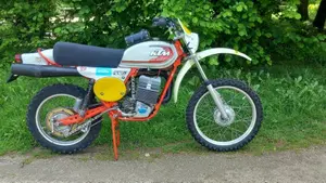 KTM   (2)