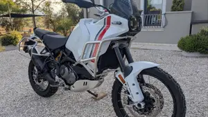 Ducati DesertX (2022 - 25)  (3)