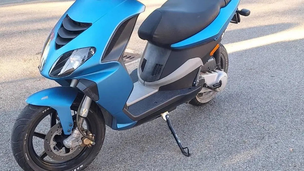Piaggio NRG 50 Power DD (2004 - 17)  (3)
