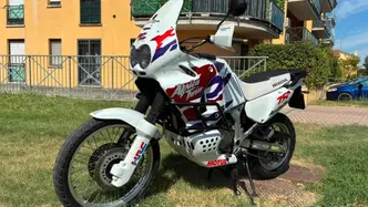 Honda Africa Twin XRV 750 (1996 - 02)