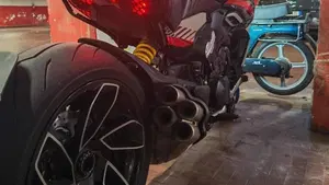 Ducati Diavel V4 (2023 - 26)  (3)