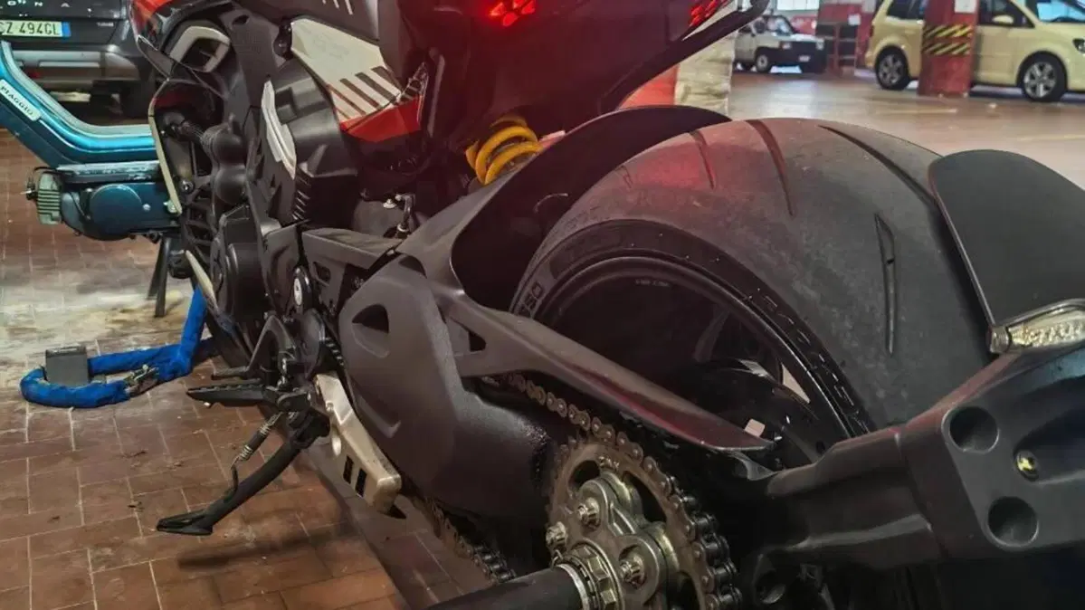 Ducati Diavel V4 (2023 - 26)  (4)