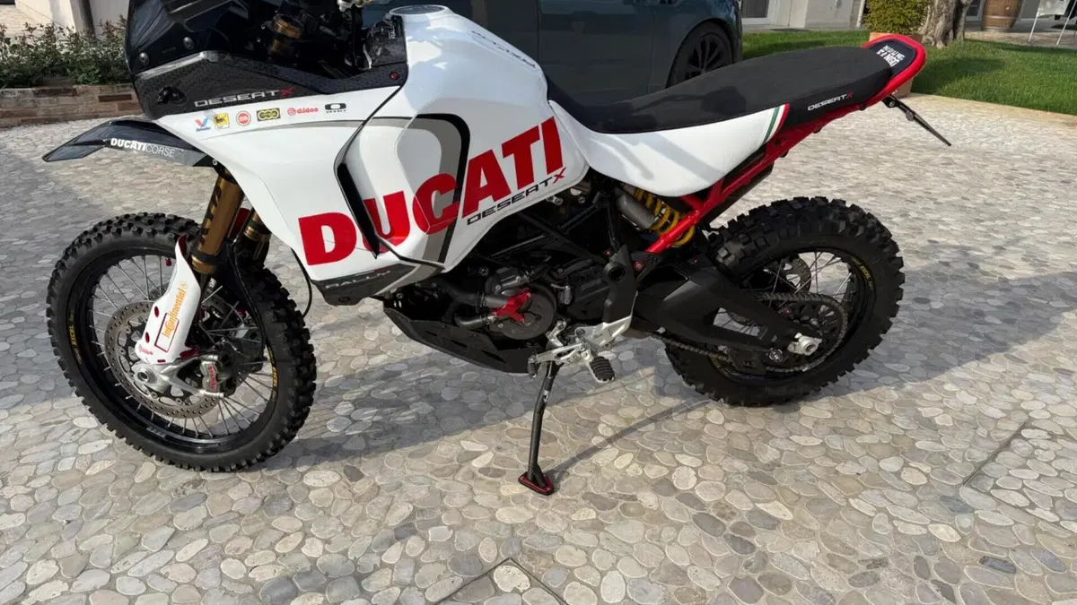 Ducati DesertX Rally (2024 - 25)  (2)