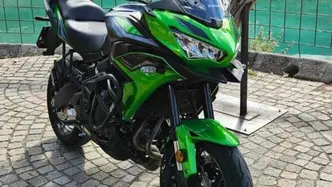 Kawasaki Versys 650 Urban (2022 - 24) usata