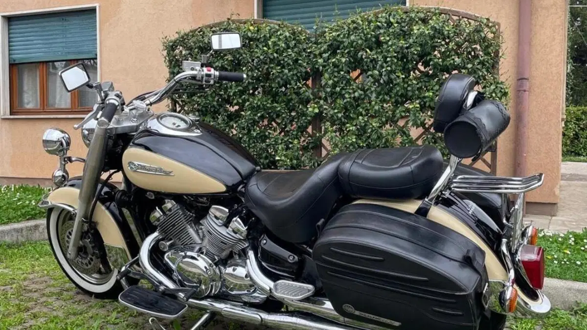Yamaha XVZ 1300 Royal Star T.C. (1997 - 02)  (2)
