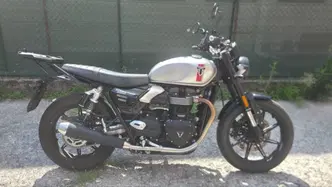 Triumph Speed Twin 900 (2025 - 26) usata