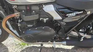 Triumph Speed Twin 900 (2025 - 26)  (4)