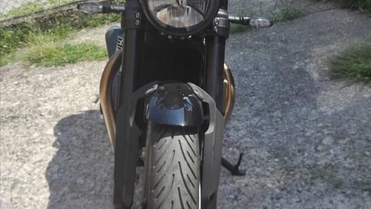 Triumph Speed Twin 900 (2025 - 26)  (7)