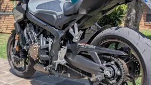 Honda CB 650 R E-Clutch (2024 - 26) 