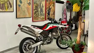 Husqvarna SM 610 (2006)  (4)