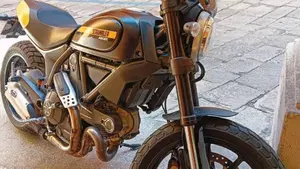 Ducati Scrambler 800 Full Throttle (2015 - 16) 