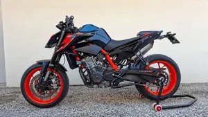 KTM 890 Duke R (2022 - 23)  (3)