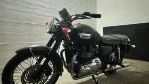 Triumph Bonneville T100 (2008 - 16)  (4)