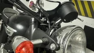Triumph Bonneville T100 (2008 - 16)  (9)