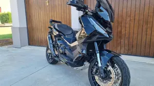 Honda X-ADV 750 (2025 - 26)  (6)