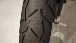 Bmw R 1250 GS (2021 - 24)  (4)
