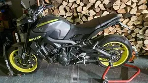 Yamaha MT-09 (2017 - 20)  (3)