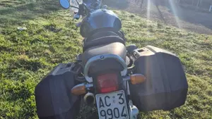 Bmw R 1100 R  (2)