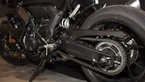 Yamaha YZF R7 (2021 - 25)  (3)