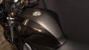 Yamaha YZF R7 (2021 - 25)  (4)