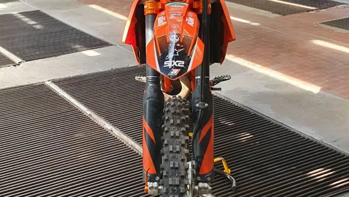 KTM 250 EXC-F Six Days (2020)  (3)