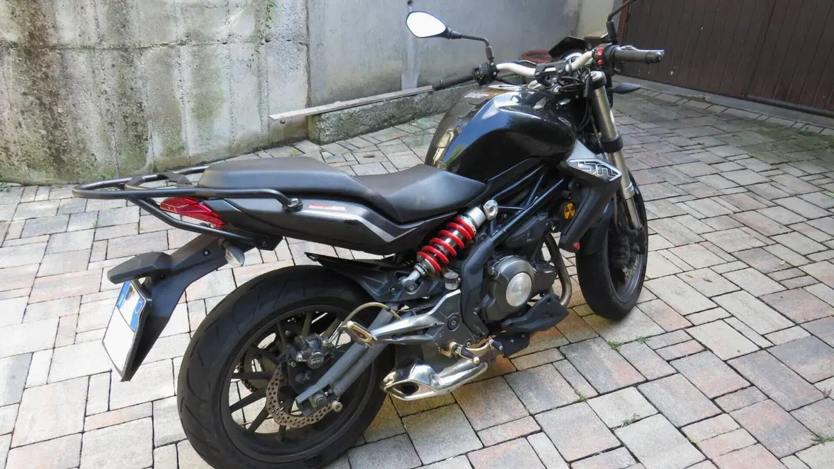 Benelli BN 302 (2014 - 16)  (4)