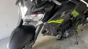 Kawasaki Z 900 Performance (2021 - 24)  (2)