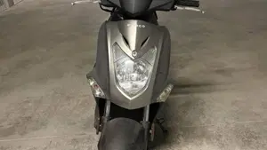 Kymco Agility 50 R16 (2008 - 16)  (4)