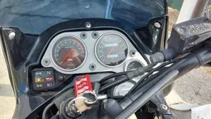 Aprilia Tuareg 660 (2022 - 24)  (3)