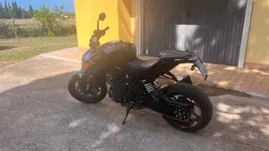 KTM 1290 Super Duke R (2019)  (12)