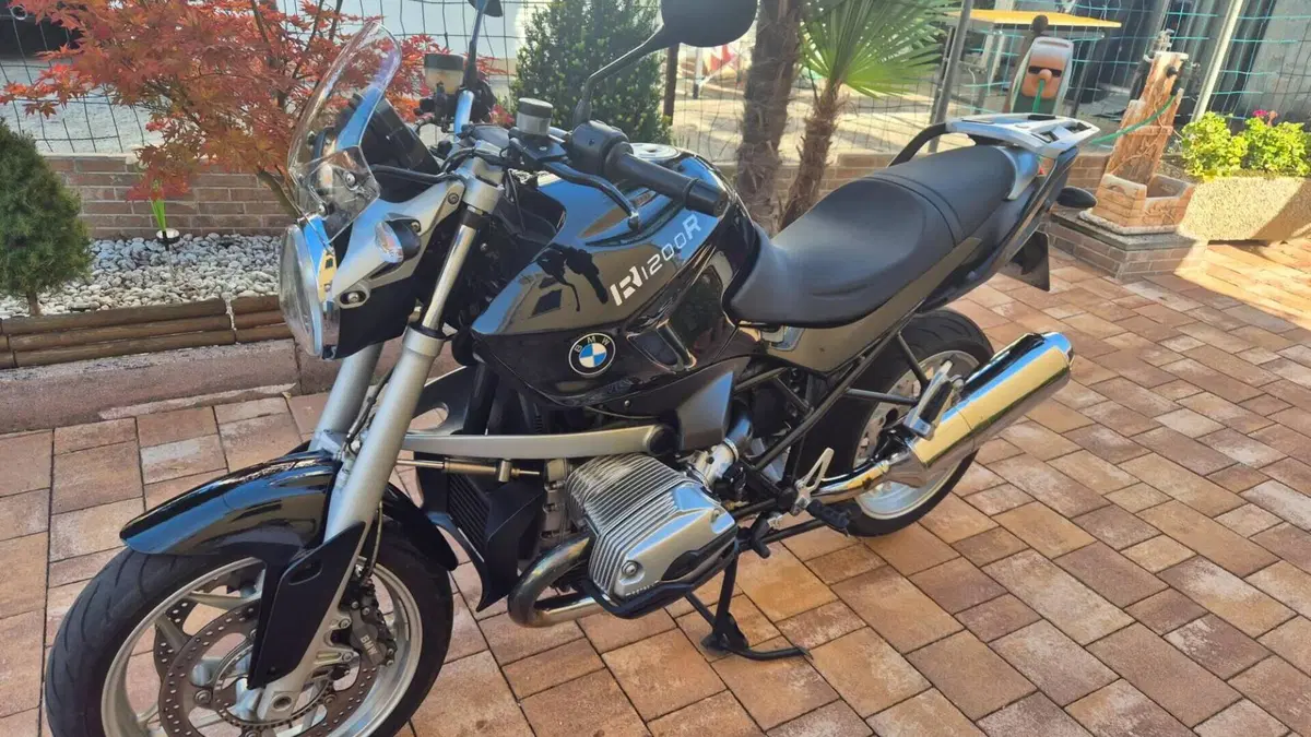 Bmw R 1200 R (2006 - 11)  (2)